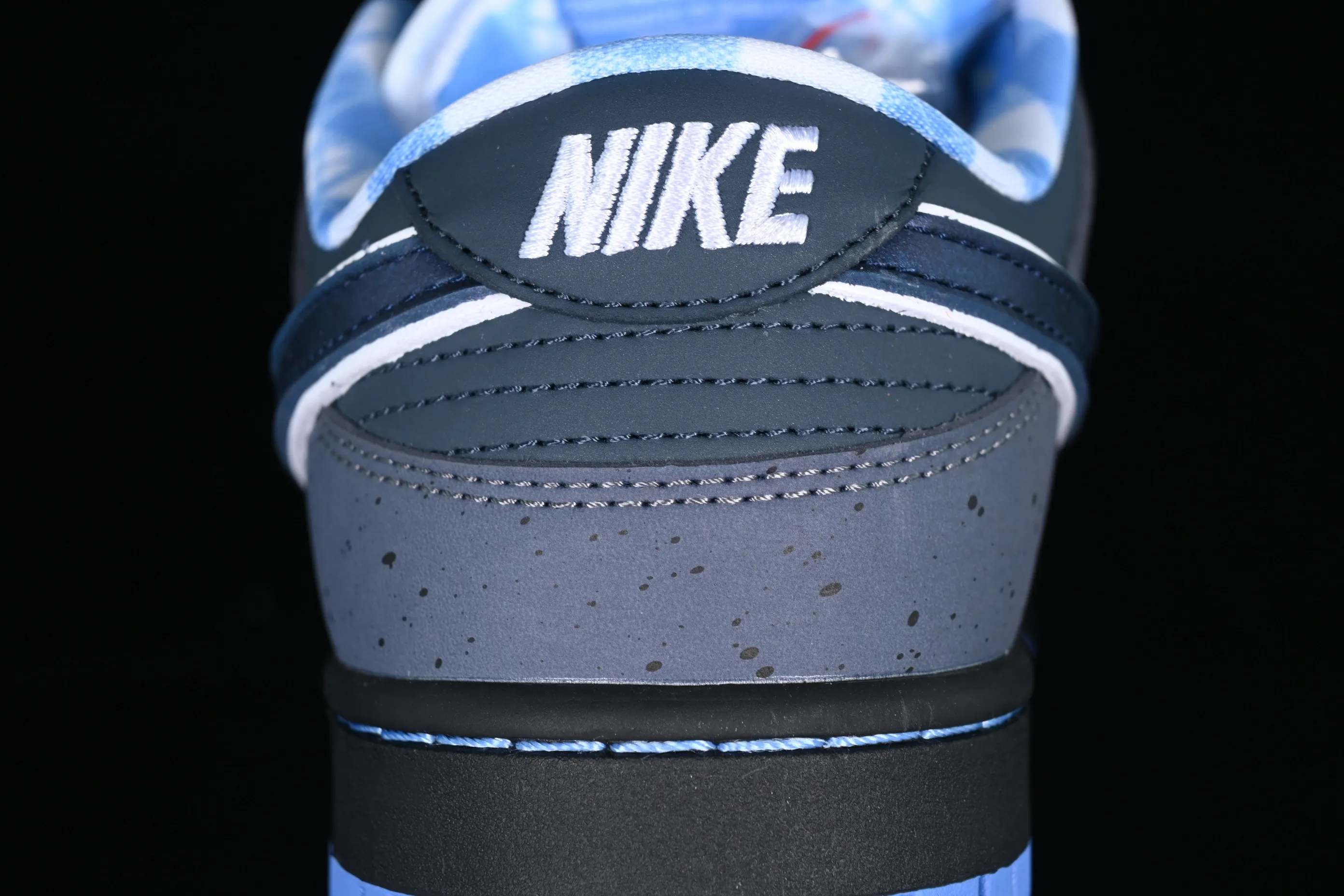 All Categories Nk SB Dunk Series Nk SB Dunk Low Low-top sneakers F version Concepts x Nk Dunk Low Pro SB "Blue Lobster" Blue Lobster SB low-top sports and leisure sneakers 313170-342